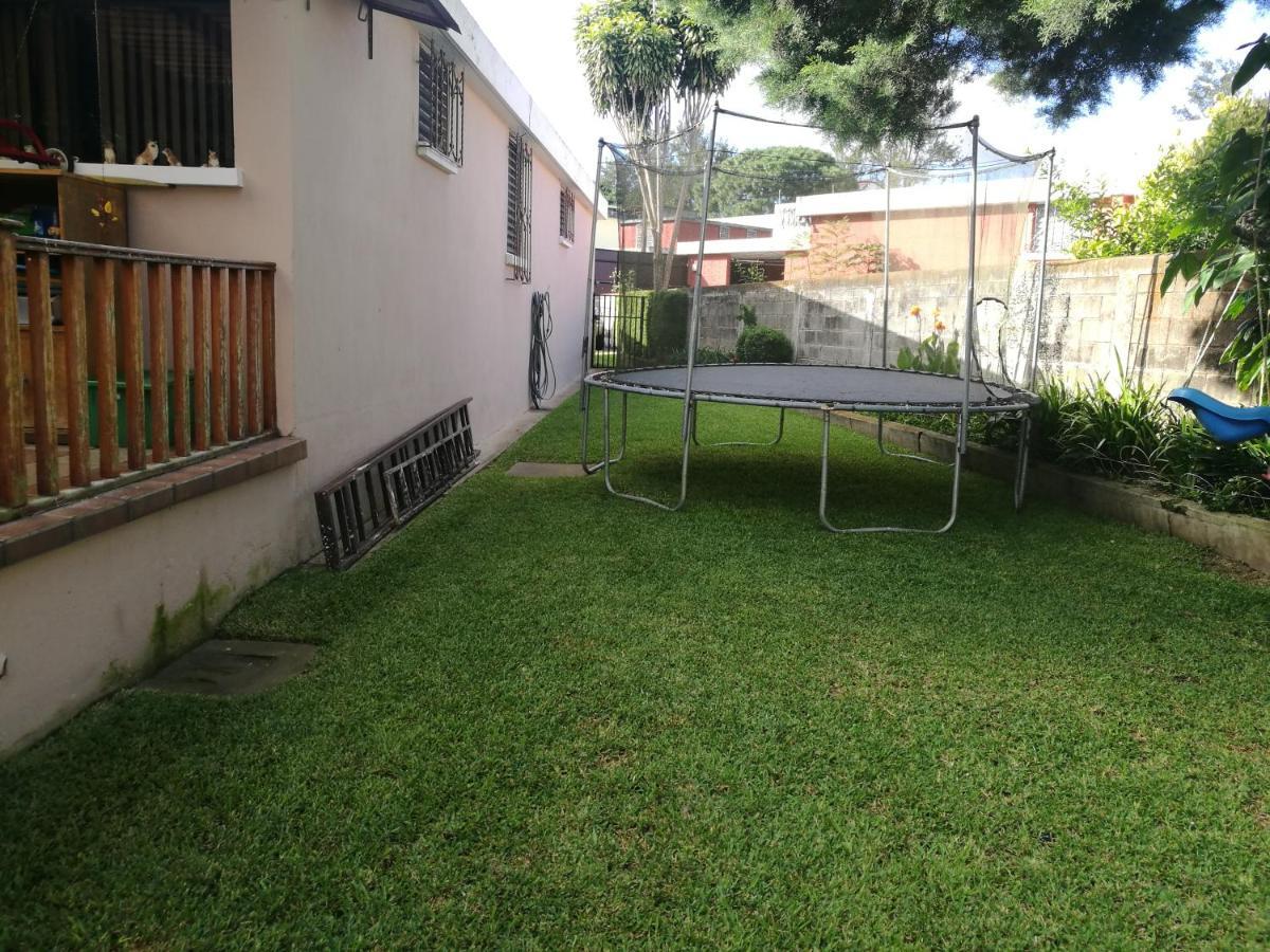 Casa Familiar La Arboleda Daire Guatemala Dış mekan fotoğraf
